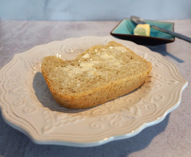 This Bittersweet Life: Easy Honey Oat Bread for Your Bread Machine