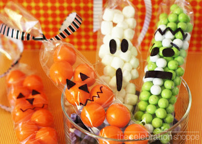 DIY //  HALLOWEEN CANDY BAR, Oh So Lovely Blog