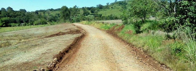 Iretama: Seguem a todo vapor as obras de recuperação das estradas rurais