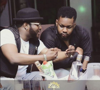 2AAA Photos: Olu Maintain's manager involved in a car crash in Lekki