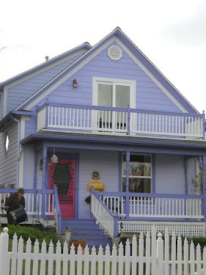 PURPLE HOUSE