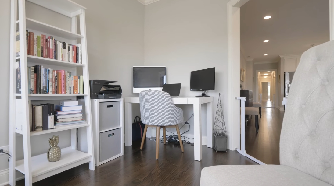 19 Photos vs. 20 S. Fairview Ave #3N, Park Ridge, IL Interior Design Condo Tour