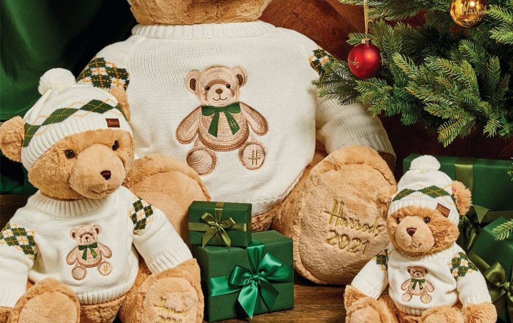 New Harrods Christmas Bear 2021 Angus Is Dressed In Argyl Sweater Hat Satchel