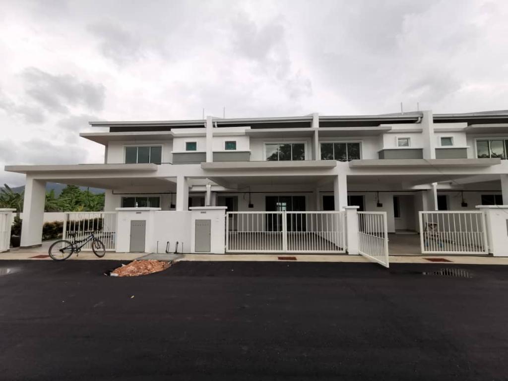 For Sale Impiana Villa Taman Tuanku Jaafar Senawang Chester