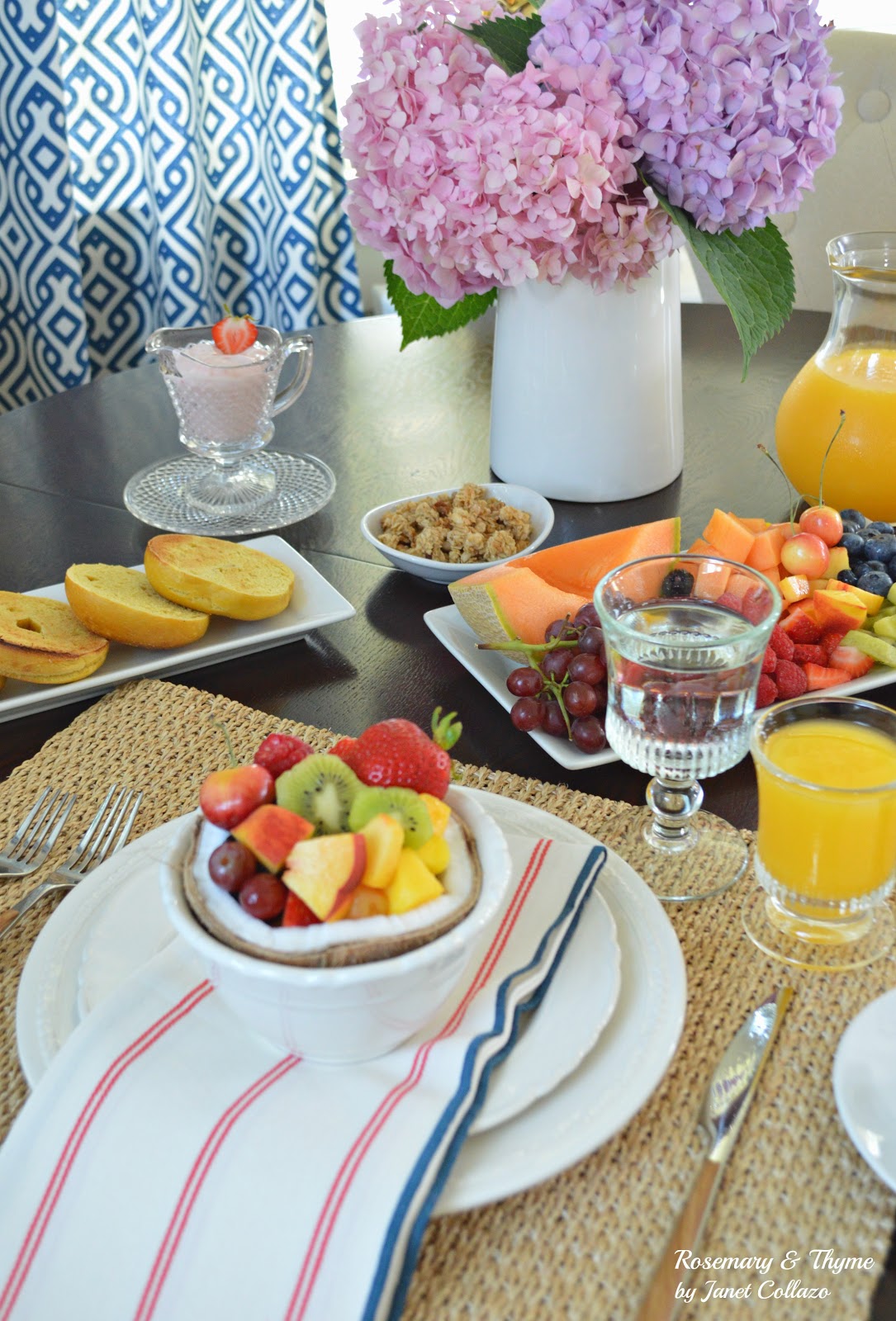 Casual Breakfast Table for Two