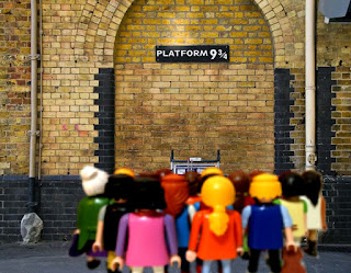 Details about   Platform 9 and 3/4 of King's Cross Station Bath Mat Secret Passage Magic School 