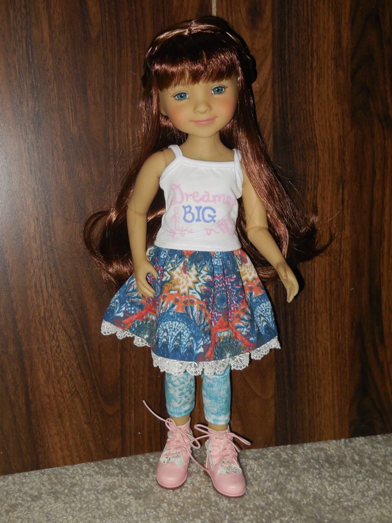 REVIEW: Ruby Red Fashion Friends Bella (blue-eyed exclusive) 