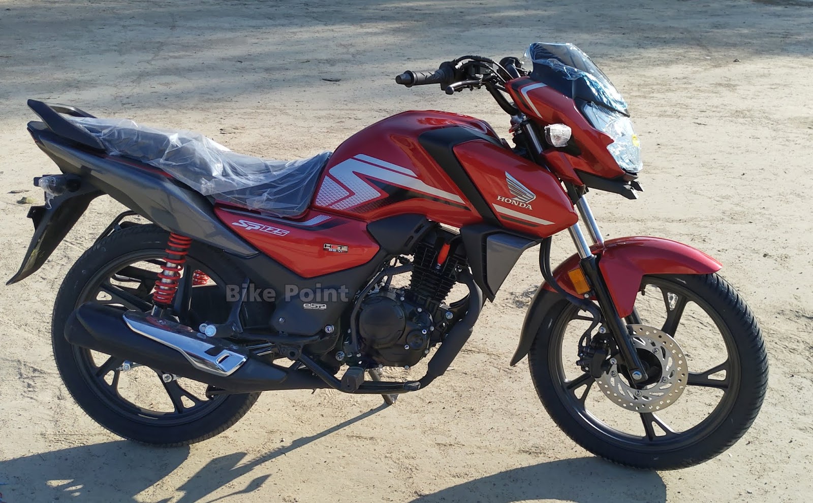 honda sp 125 bike on road price