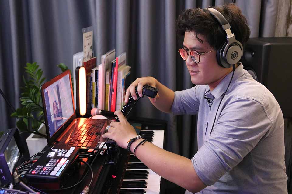 Adam Muzic dạy nhạc Online toàn diện, học nhạc Online toàn diện