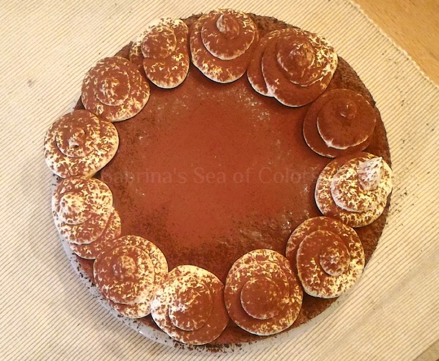 Entremet_de_tres_chocolates_al_café