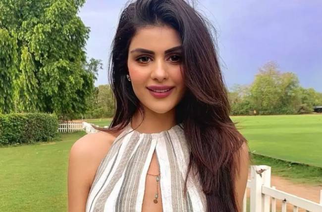 Priyanka%2BChahar%2BChaudhary%2BWP