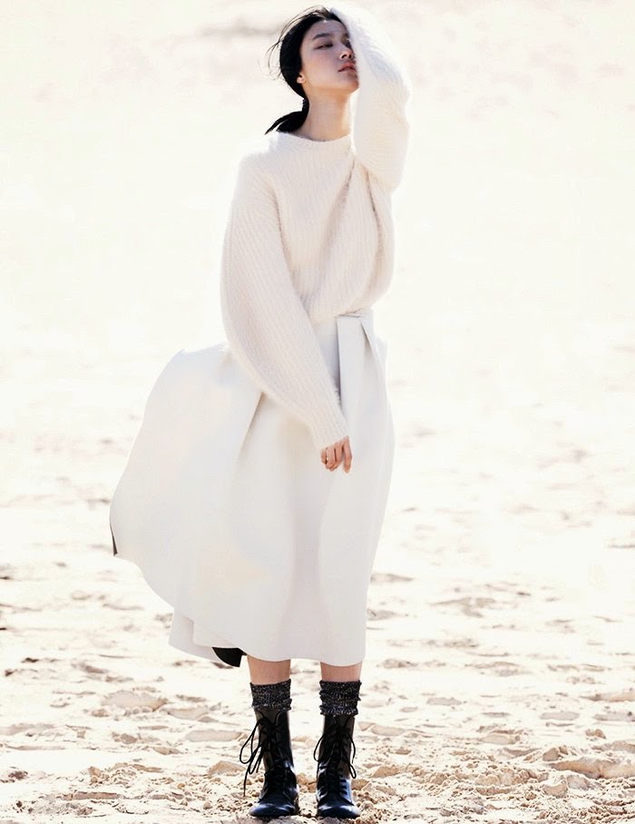 Parisienne: 23 WAYS TO WEAR WHITE THIS WINTER