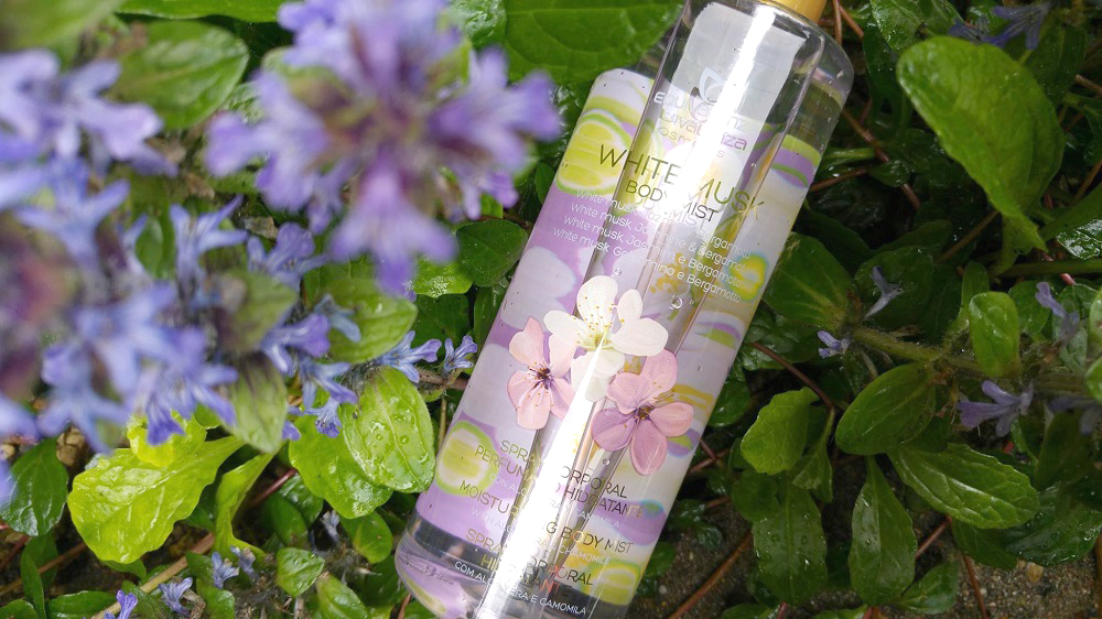 Equivalenza Body Mists, Equivalenza White Musk & Flor de Cerezo (Cherry Blossom) body spray, Hollister body mist, Equivalenza