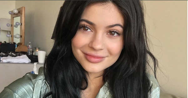 Cute Kylie Jenner Shares Makeup Free Selfie Welcome To Myedammie Blog