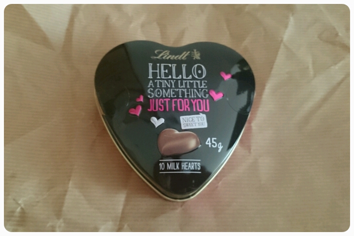 lindt hello just for you heart chocolate tin