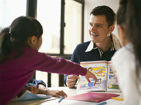 English First Indonesia - Kualitas Terbaik Untuk Kursus Bahasa Inggris Di Surabaya