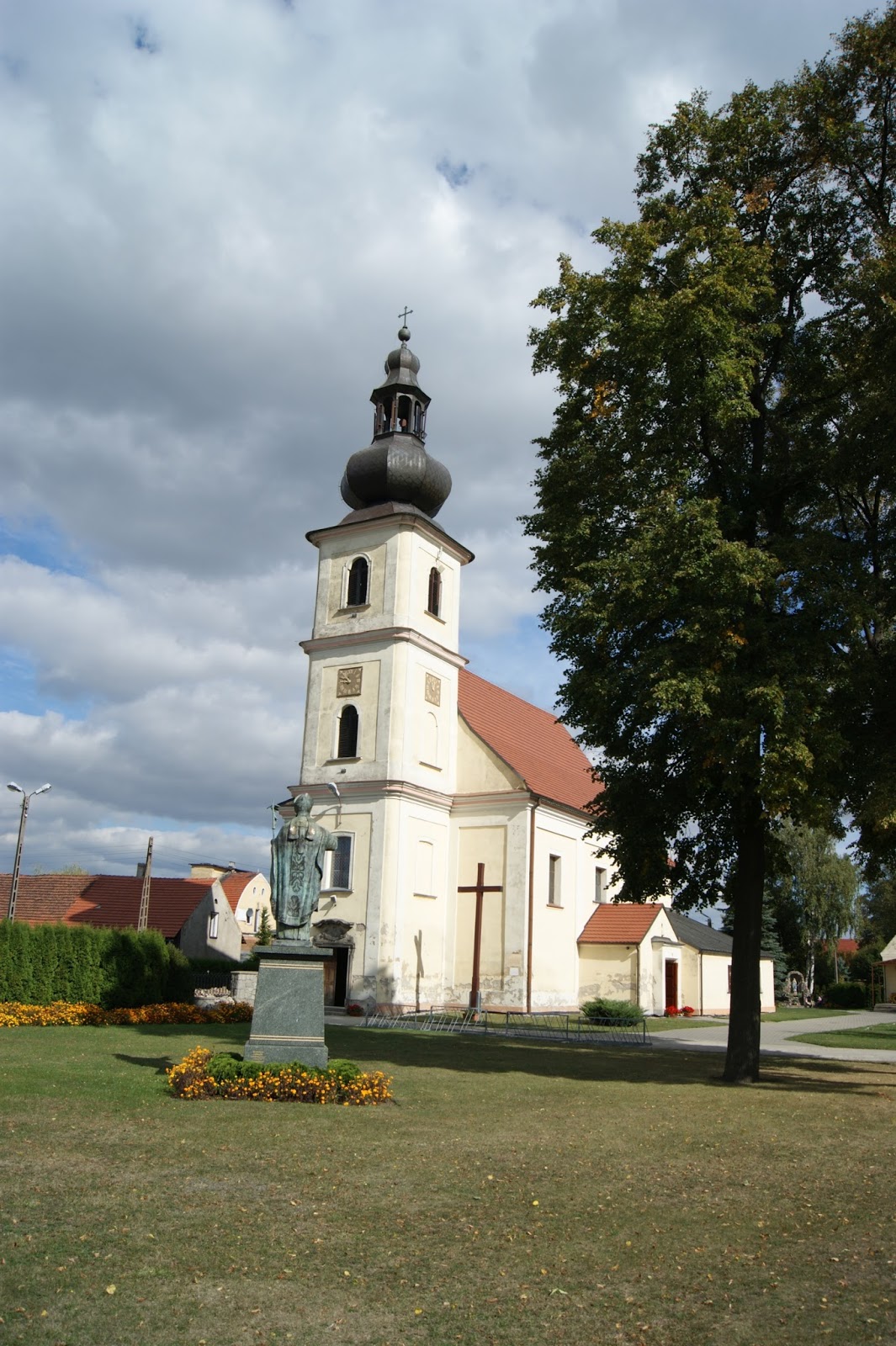 Moja Długołęka: Kościół