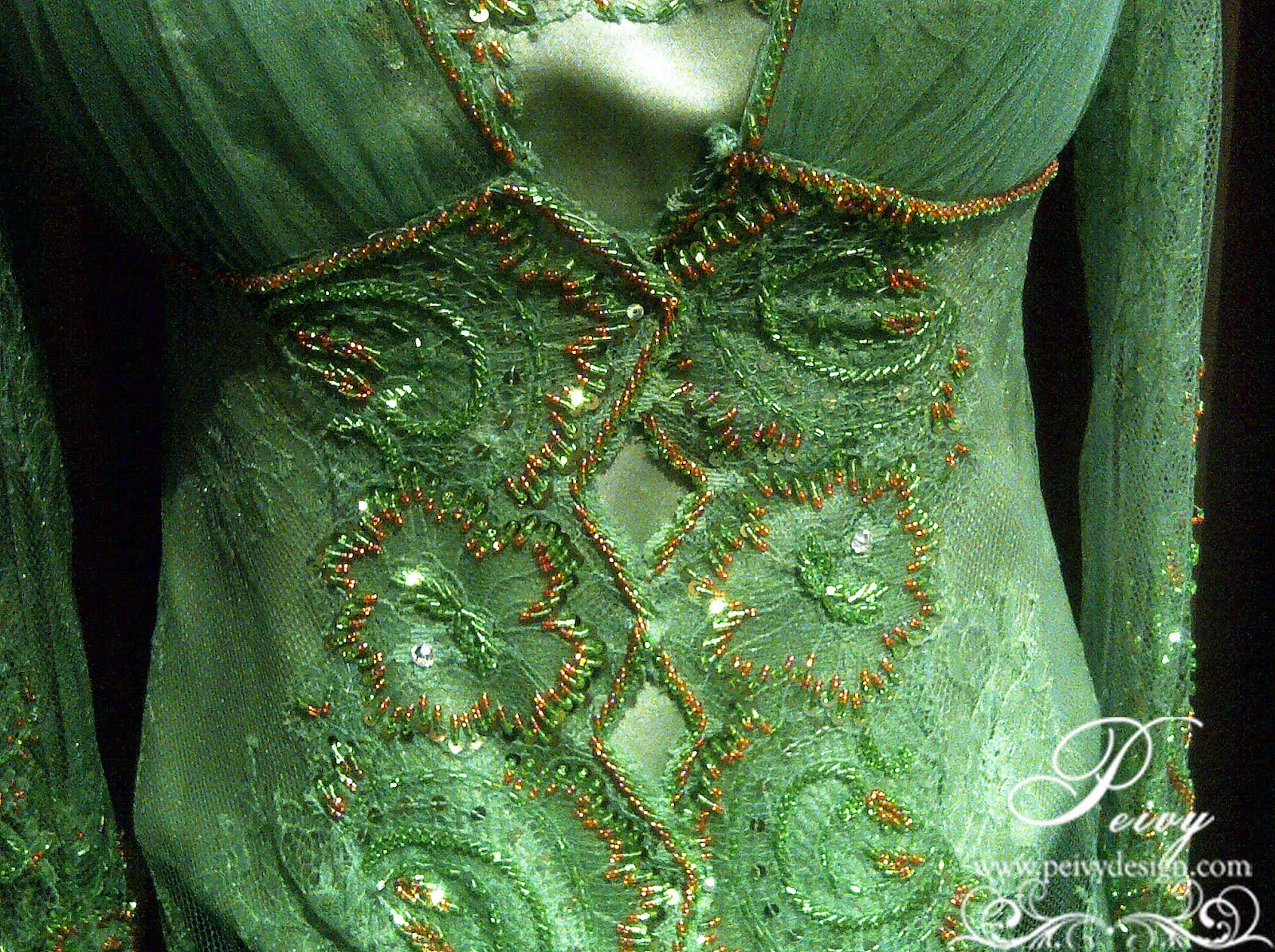 Kebaya Modern + Evening Gown - Courtesy of Ginda - New 