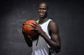 Thon Marial Maker Age, Wiki, Biography, Body Measurement, Parents, Family, Salary, Net worth