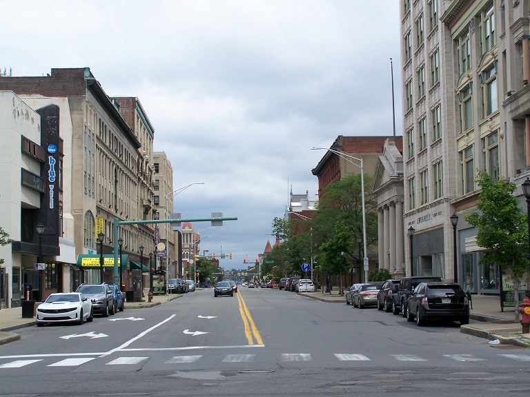 Frank's Place Wyoming Avenue