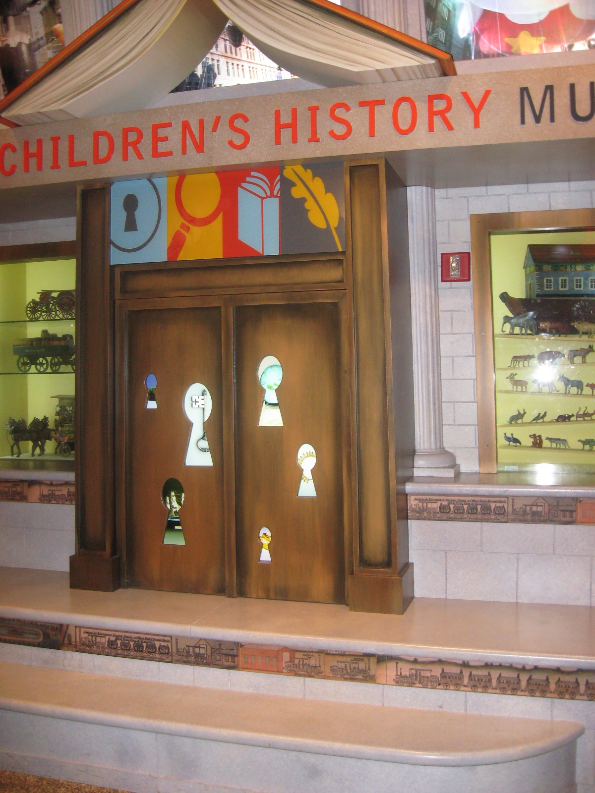 DiMenna Children's History Museum Website Kids' Website
