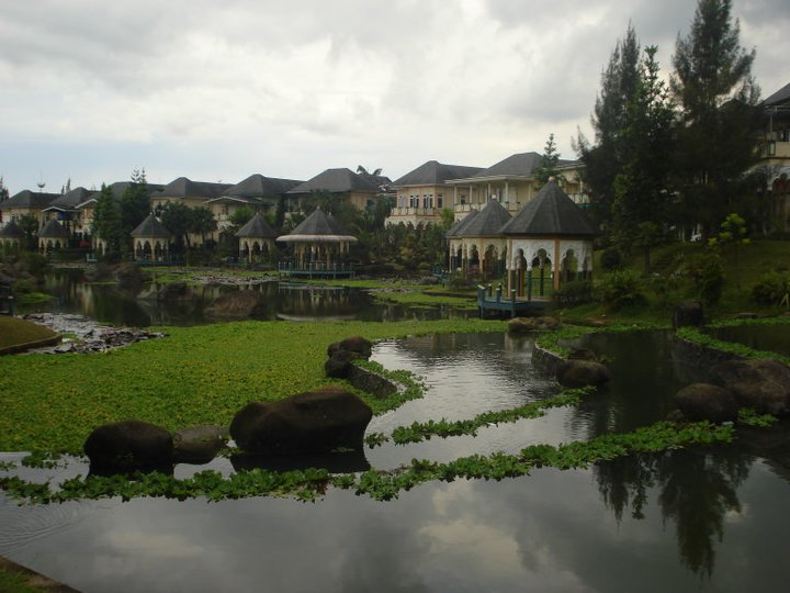  Taman  Bunga  Nusantara Bogor  