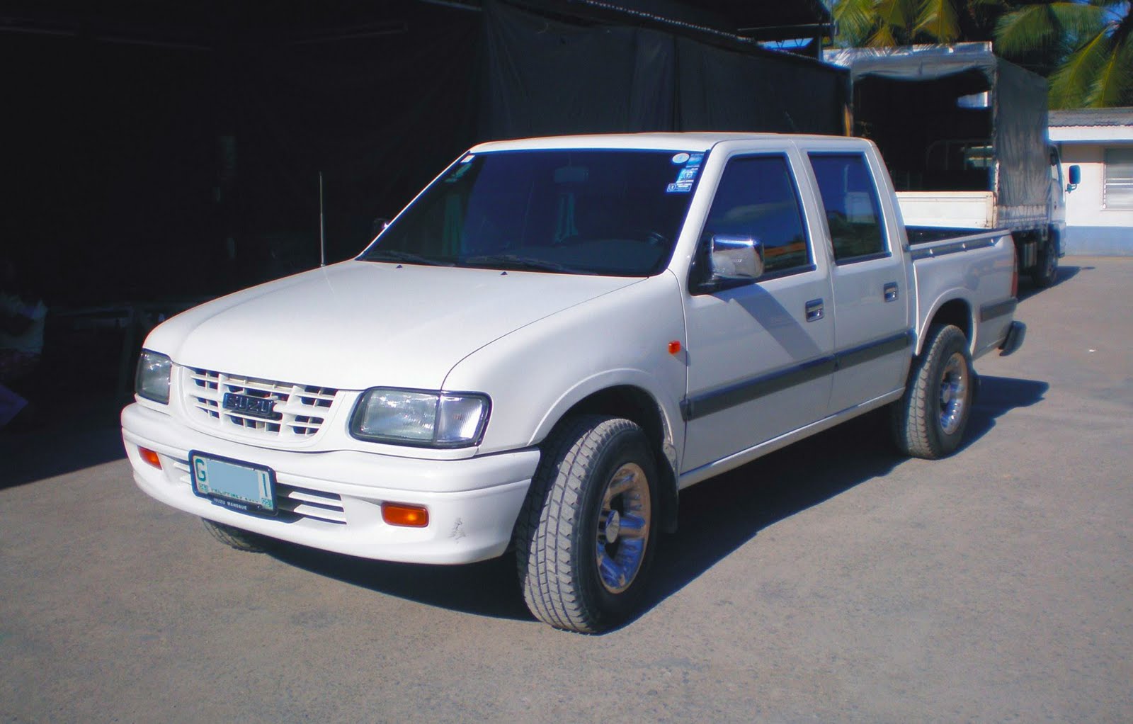 nicebalay FOR SALE 2000 ISUZU FUEGO ALL POWER LOW MILEAGE US RACING MAGS