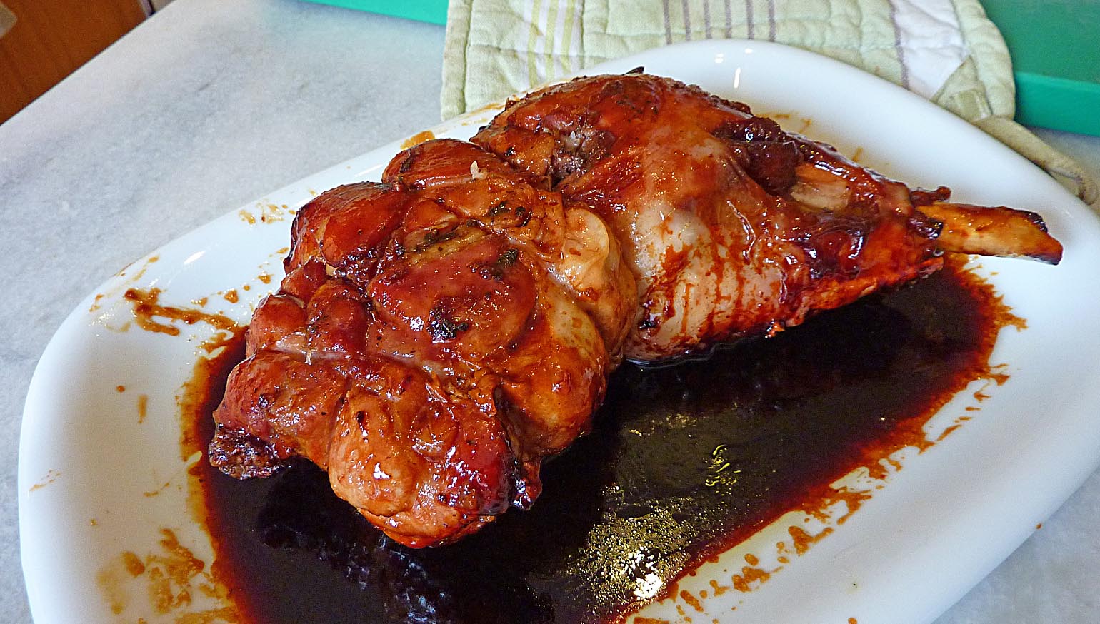 Living The Life In Saint Aignan Roti De Cuisse De Dinde Au Miel