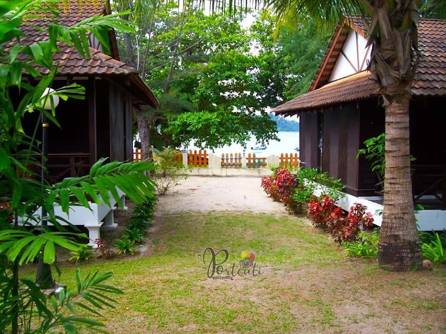 Resort Depan Pantai Indah Di Pulau Pangkor Antara Port Cuti Paling