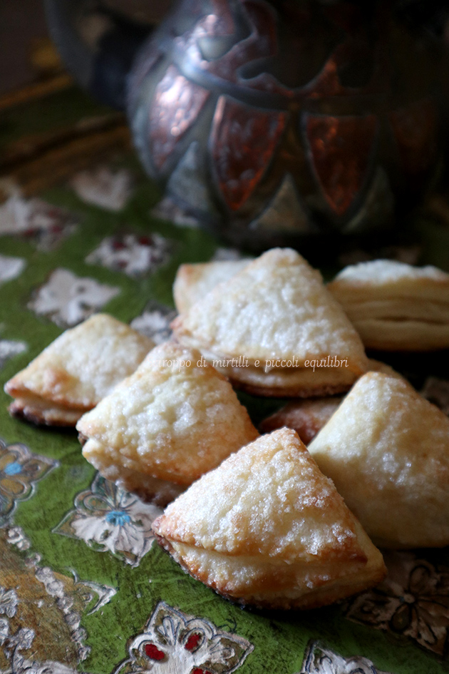Biscotti Uzbeki alla ricotta – Tvorogli pechenyelar