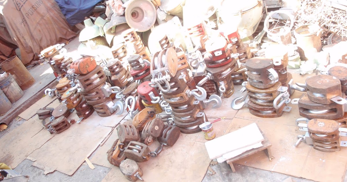 Pulley Standard Wood Shell Blocks for Manila Rope, Single and multiple sheaves