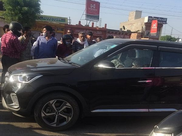 भरतपुर में डॉक्टर दंपत्ति की दिनदहाड़े हत्या भरतपुर में डॉक्टर दंपत्ति की दिनदहाड़े हत्या