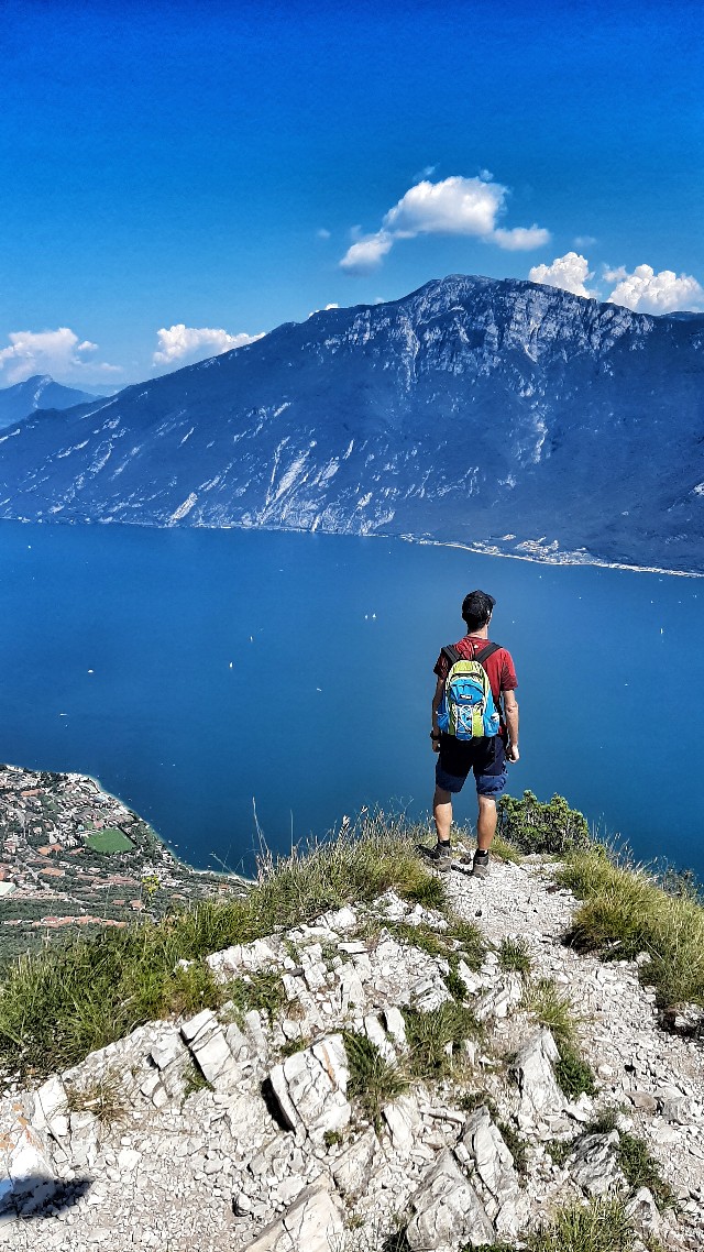 hotel le balze campi da tennis lago di garda