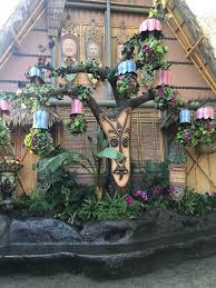 Disneyland, Enchanted Tiki Room, Tangaroa tree at the Tiki Room, Adventureland, Disney, Disneyland attractions, Walt Disney, tiki culture, tiki style, inspired by Disneyland