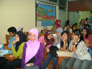 SUASANA HARMONIS KELAS GEOGRAFI ANGKATAN 2010