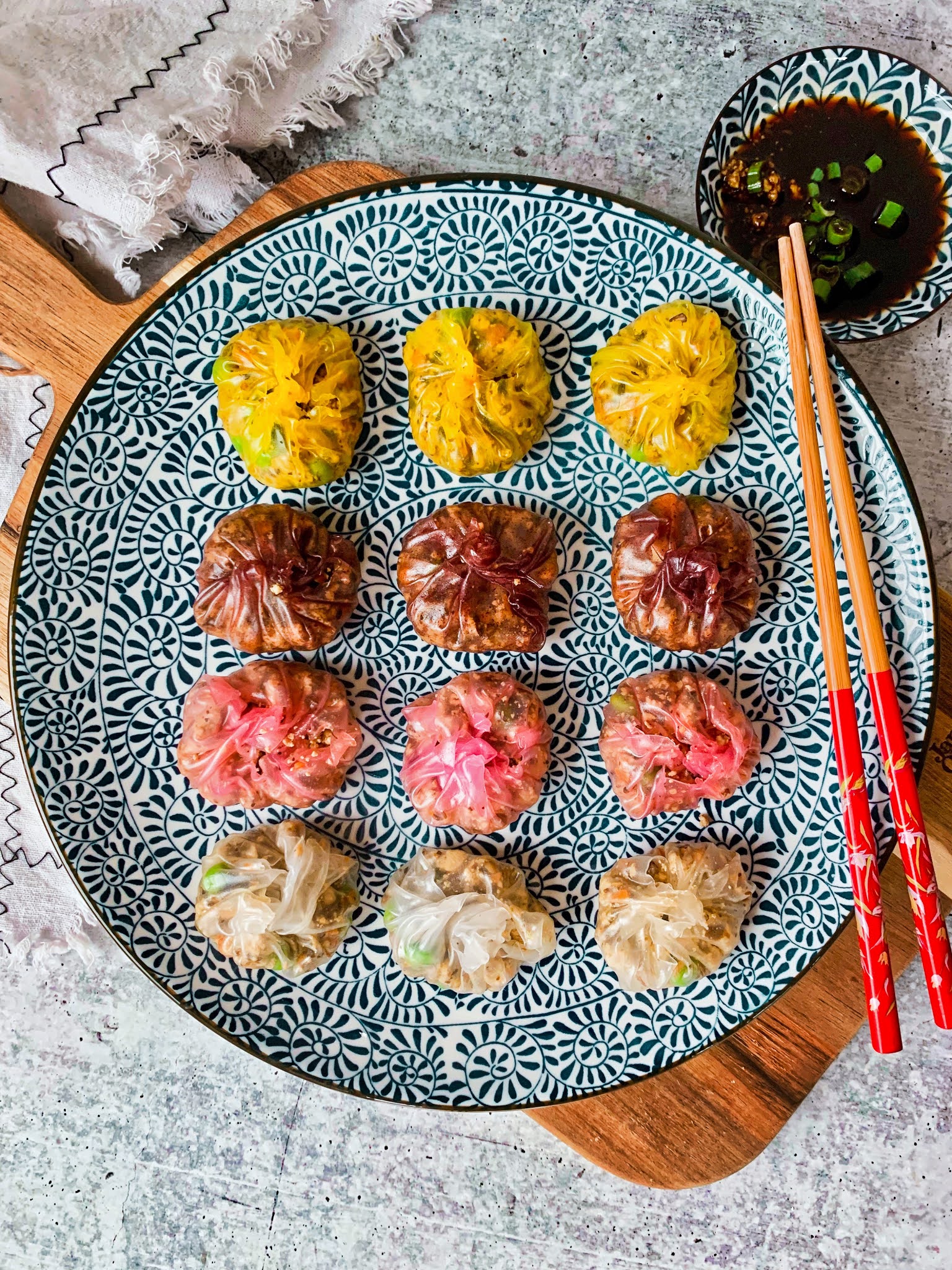 Rice Wrapper Dumplings with Vegan Fillings