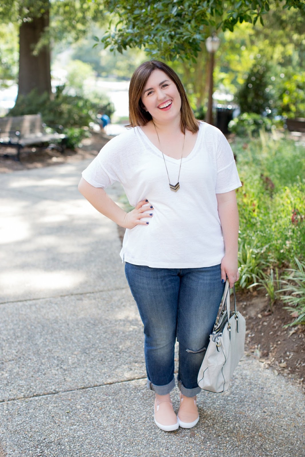 Rebecca Lately White Linen Tee Old Navy Boyfriend Jeans Pink Slip On Sneakers Urban Expressions