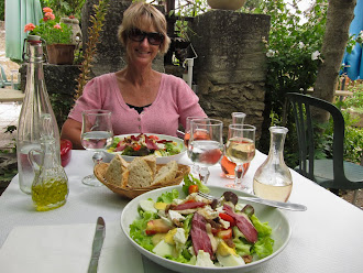 Sandra about to enjoy dejeuner; Villes des Auzon