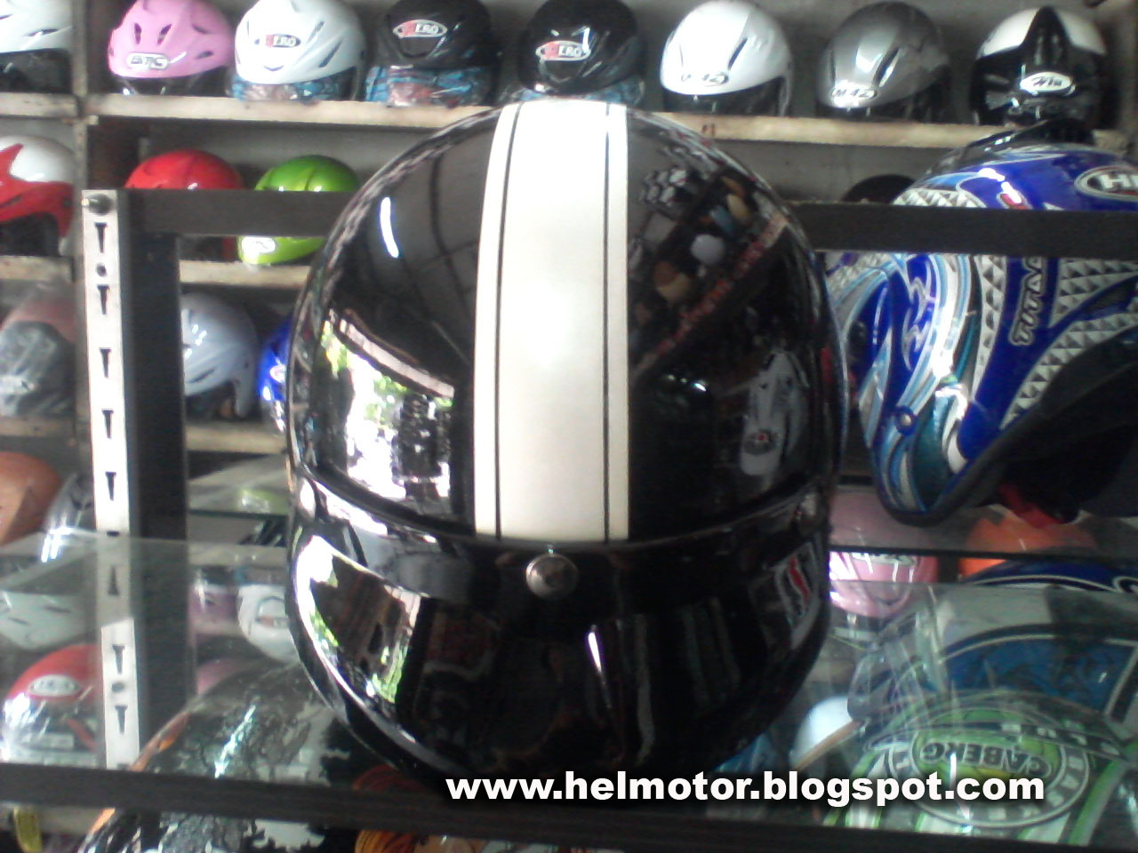 helm vespa KSC Garis Putih ~ Helm Vespa