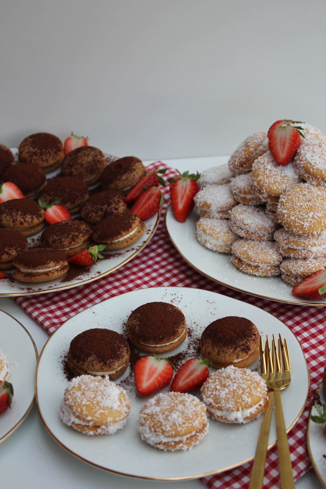 Gefüllte Eierplätzchen