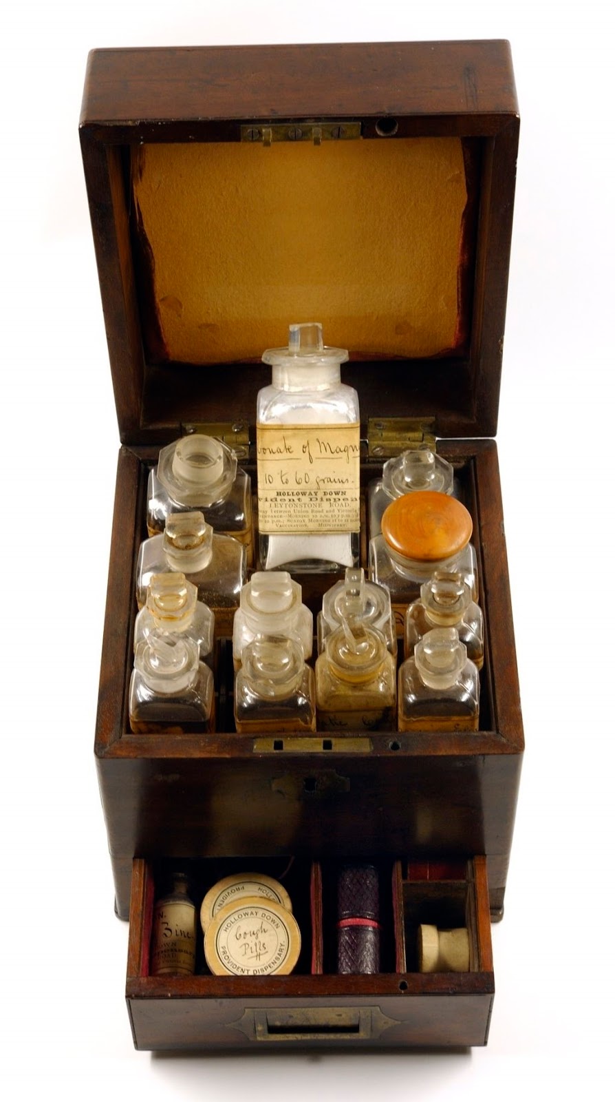 ART and ARCHITECTURE, mainly Important medicine chests at Florence