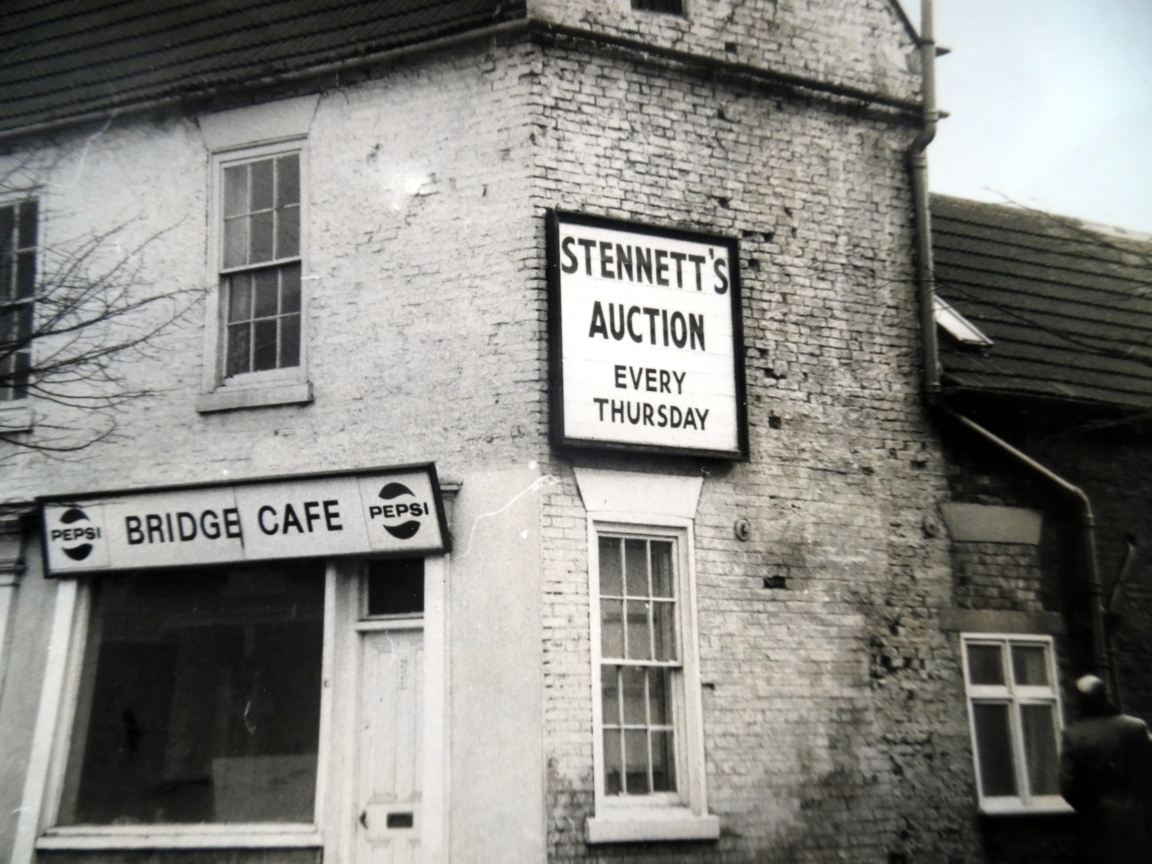 Nigel Fisher's Brigg Blog BRIGG BLOG PRODUCES SOME THURSDAY AUCTION