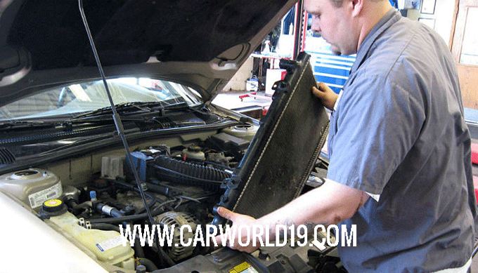 Do you know how to repair a car radiator? Discover all the details