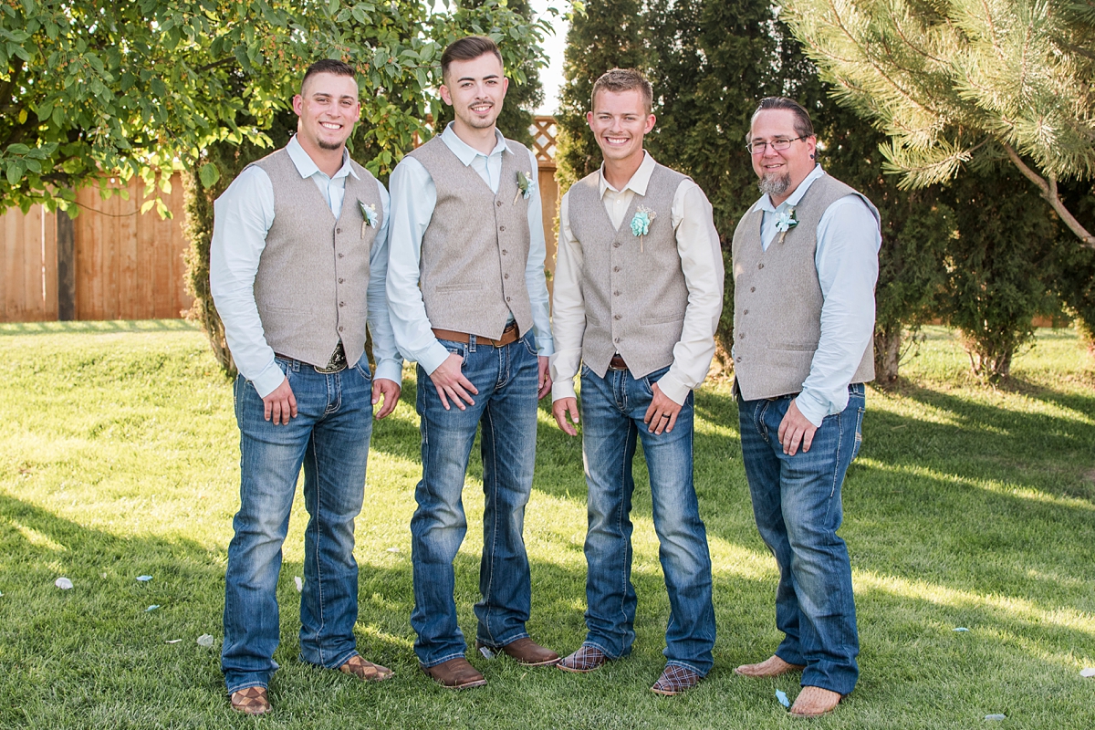 The Risk Barn Wedding | Jerome, Idaho | Alec & Amber - Huckleberry Studio