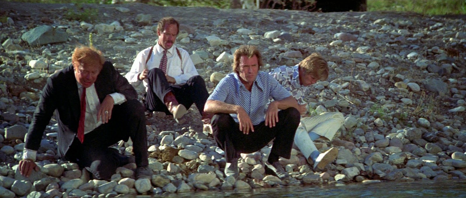 vlcsnap2012010519h24m43.jpg (1600×682)