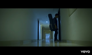 Lirik Lagu Rendy Pandugo - By My Side dan Terjemahan, Soundtrack Susah