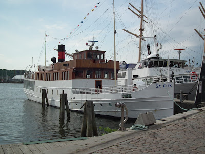 gothenburg enjoy things musem tourists archipelago ships taking commercial still well into use collection fit but
