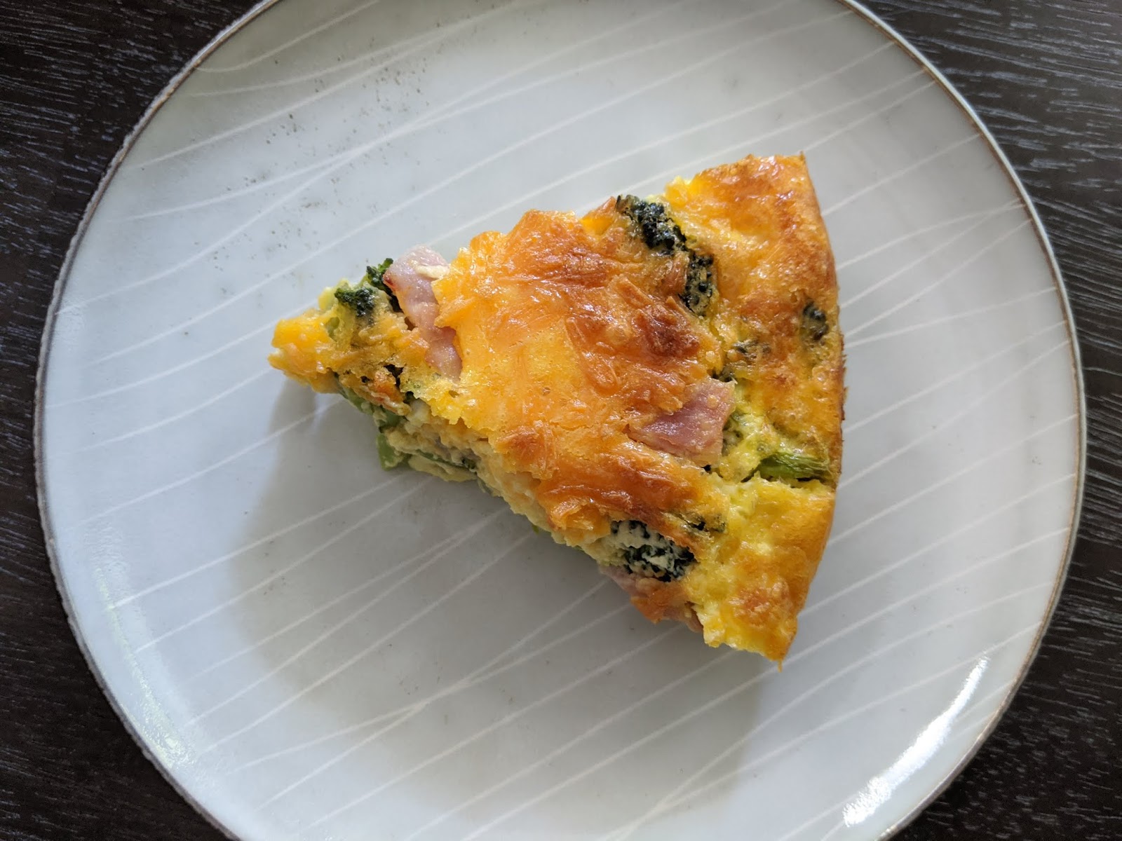 Crustless Broccoli and Ham Quiche