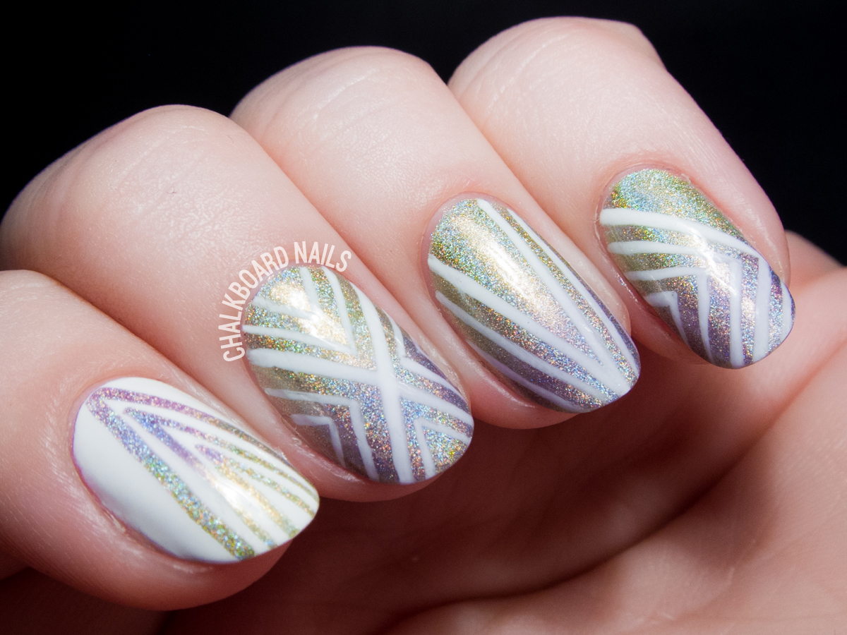 Holographic line nail art by @chalkboardnails