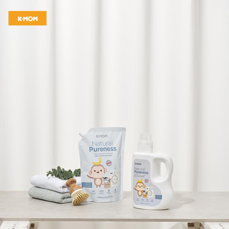 Nước Giặt Đồ Sơ Sinh Chiết Xuất Thảo Mộc Tự Nhiên K-Mom 1700ml